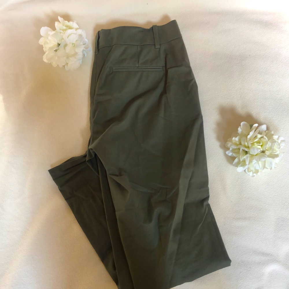 Women’s army green JCREW pant
